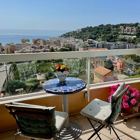 Spacieux, Vue Imprenable Apartment